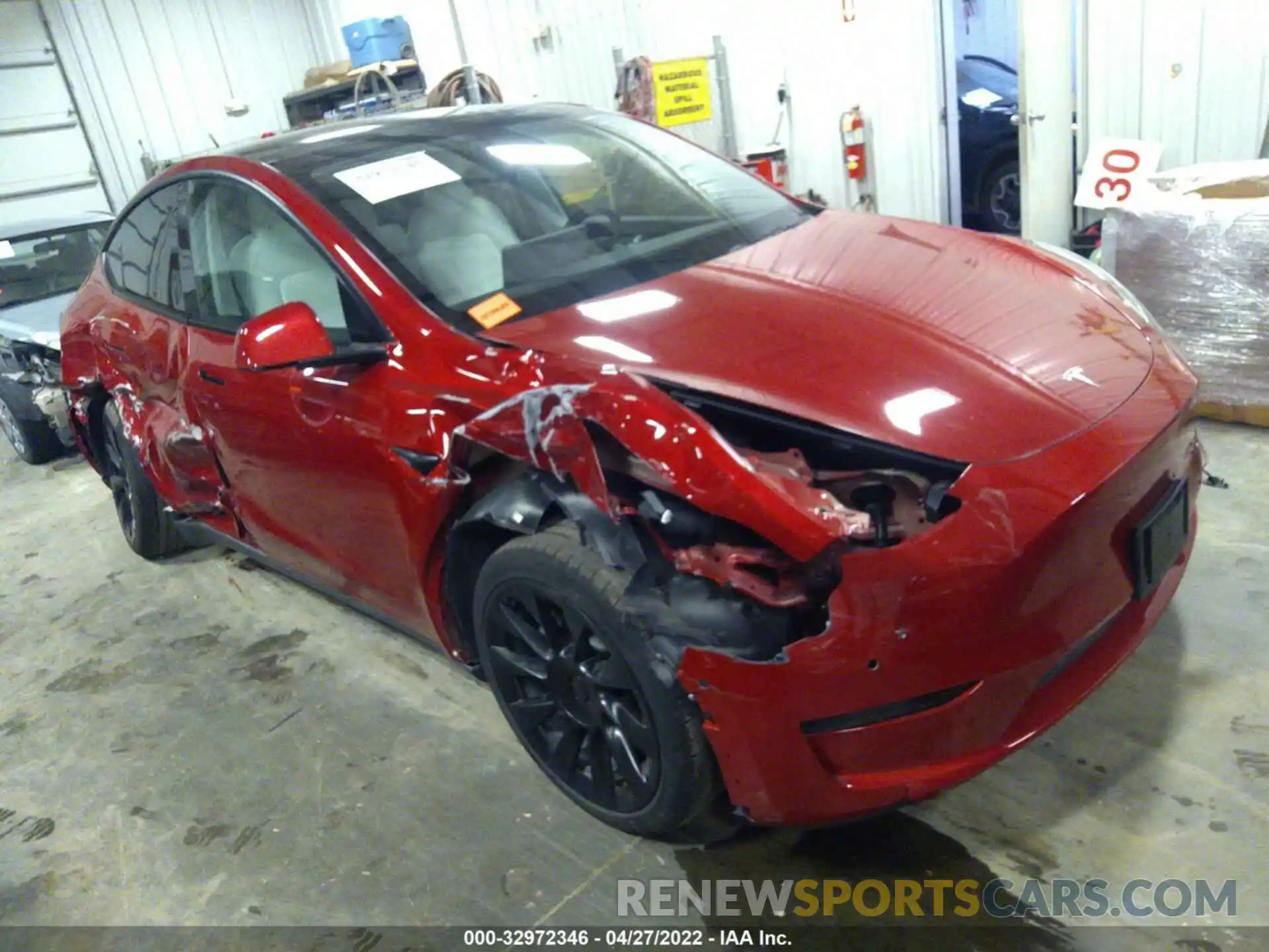 1 Photograph of a damaged car 5YJYGDEE7MF085033 TESLA MODEL Y 2021