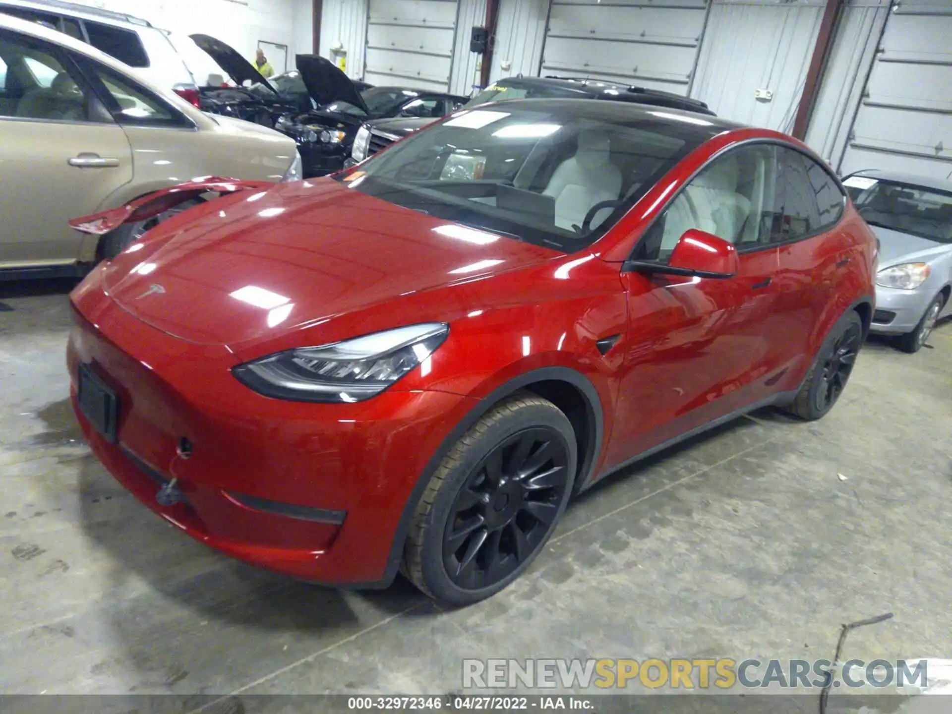 2 Photograph of a damaged car 5YJYGDEE7MF085033 TESLA MODEL Y 2021