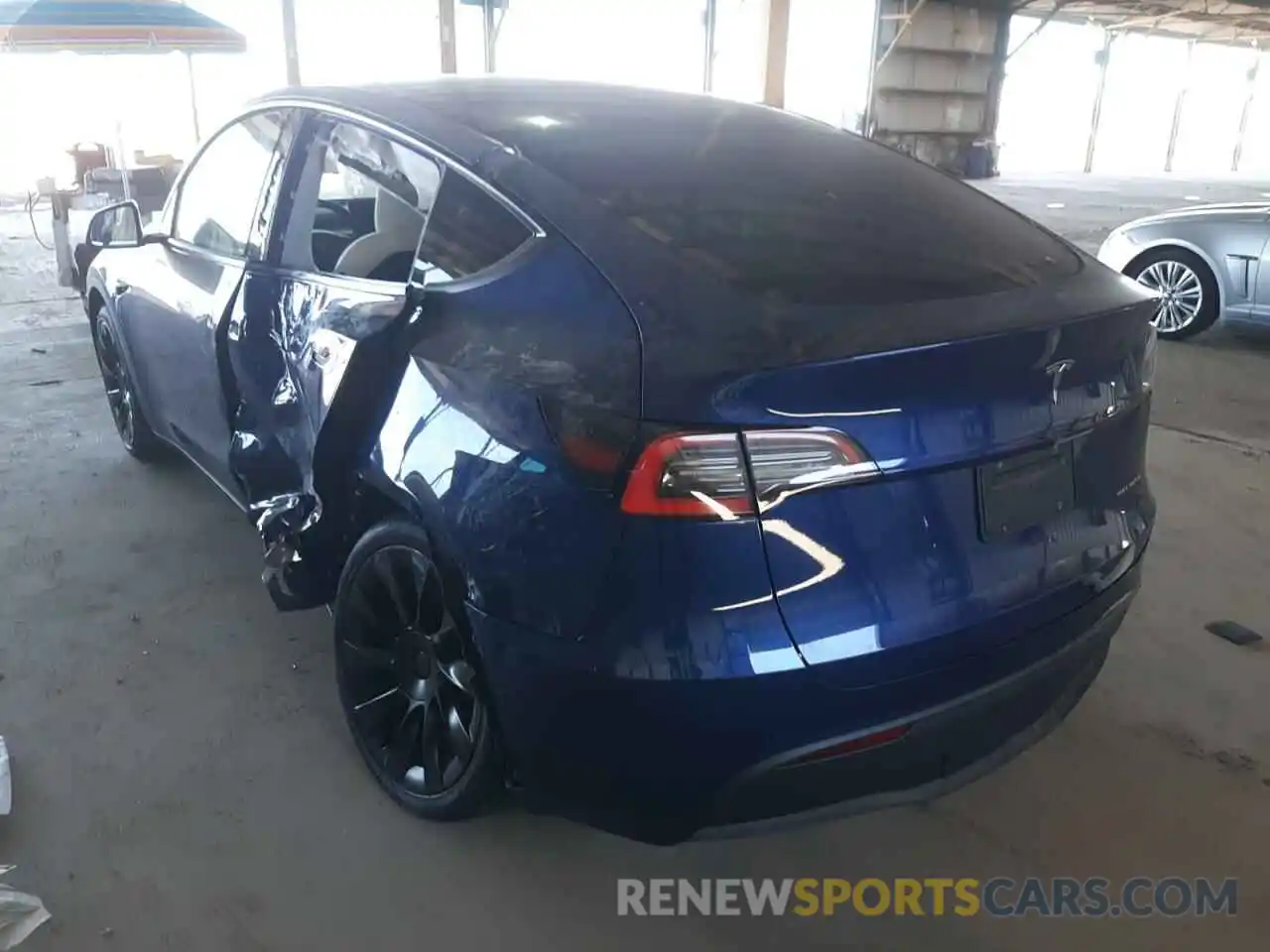 3 Photograph of a damaged car 5YJYGDEE7MF089163 TESLA MODEL Y 2021