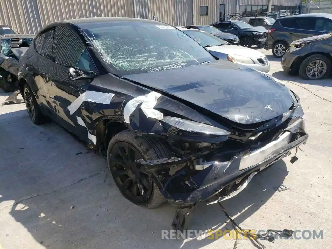 1 Photograph of a damaged car 5YJYGDEE7MF089633 TESLA MODEL Y 2021