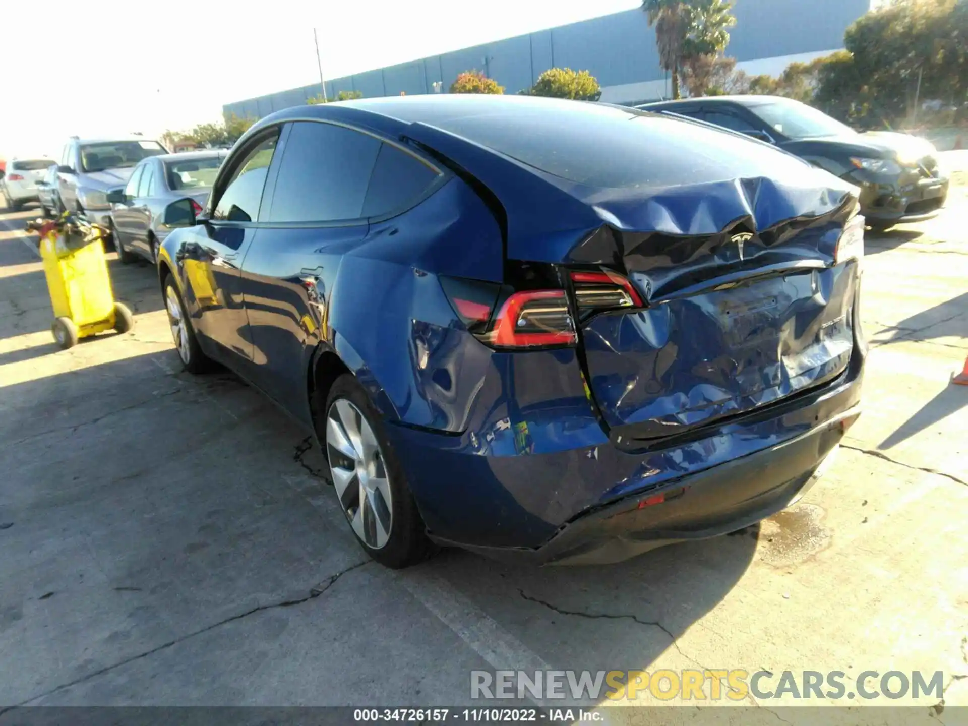 3 Photograph of a damaged car 5YJYGDEE7MF102705 TESLA MODEL Y 2021