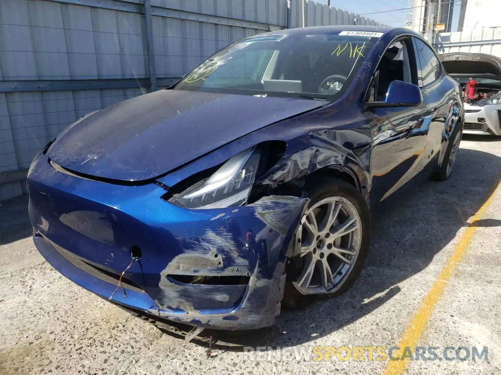 2 Photograph of a damaged car 5YJYGDEE7MF105099 TESLA MODEL Y 2021