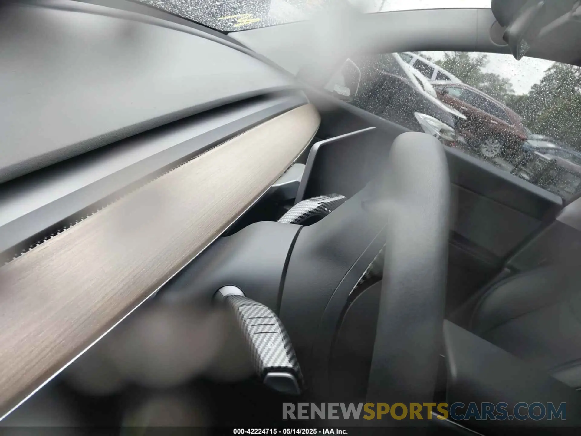 7 Photograph of a damaged car 5YJYGDEE7MF108245 TESLA MODEL Y 2021