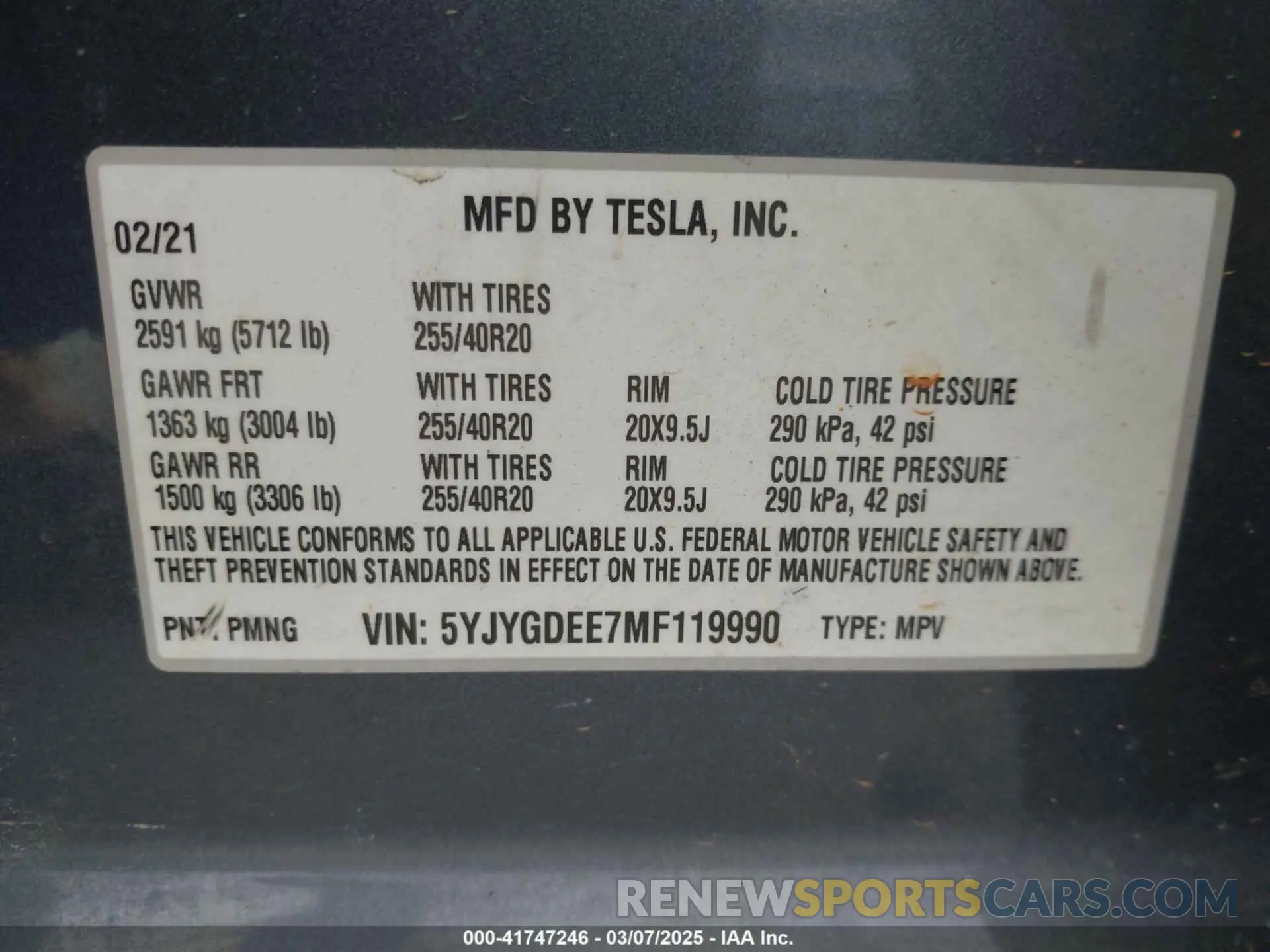 9 Photograph of a damaged car 5YJYGDEE7MF119990 TESLA MODEL Y 2021