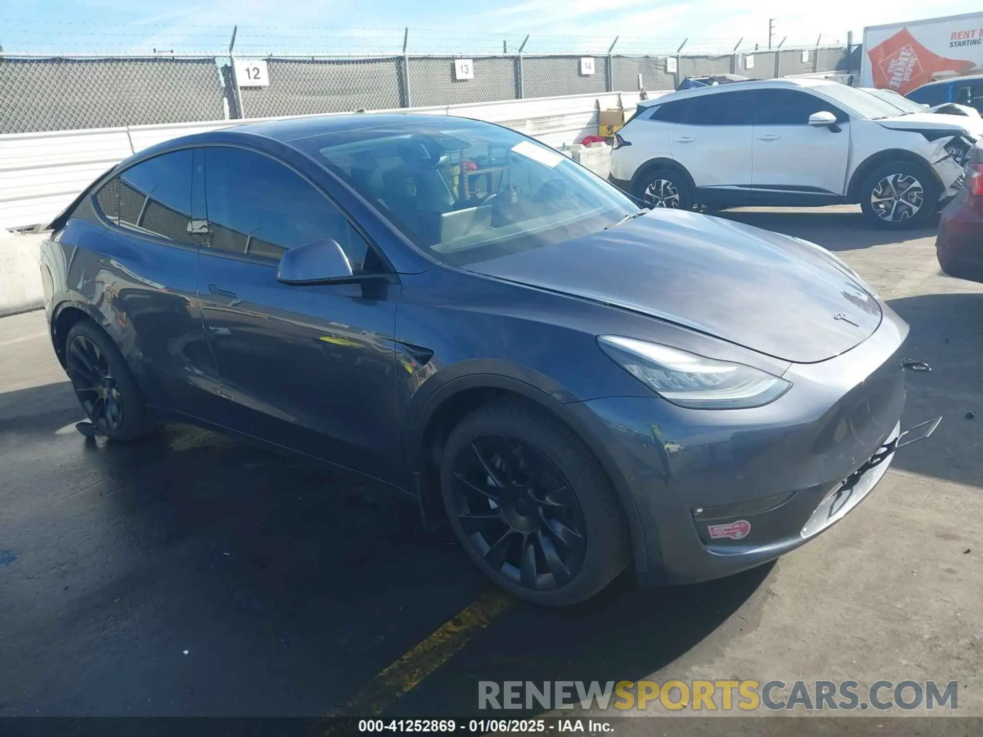 1 Photograph of a damaged car 5YJYGDEE7MF149037 TESLA MODEL Y 2021