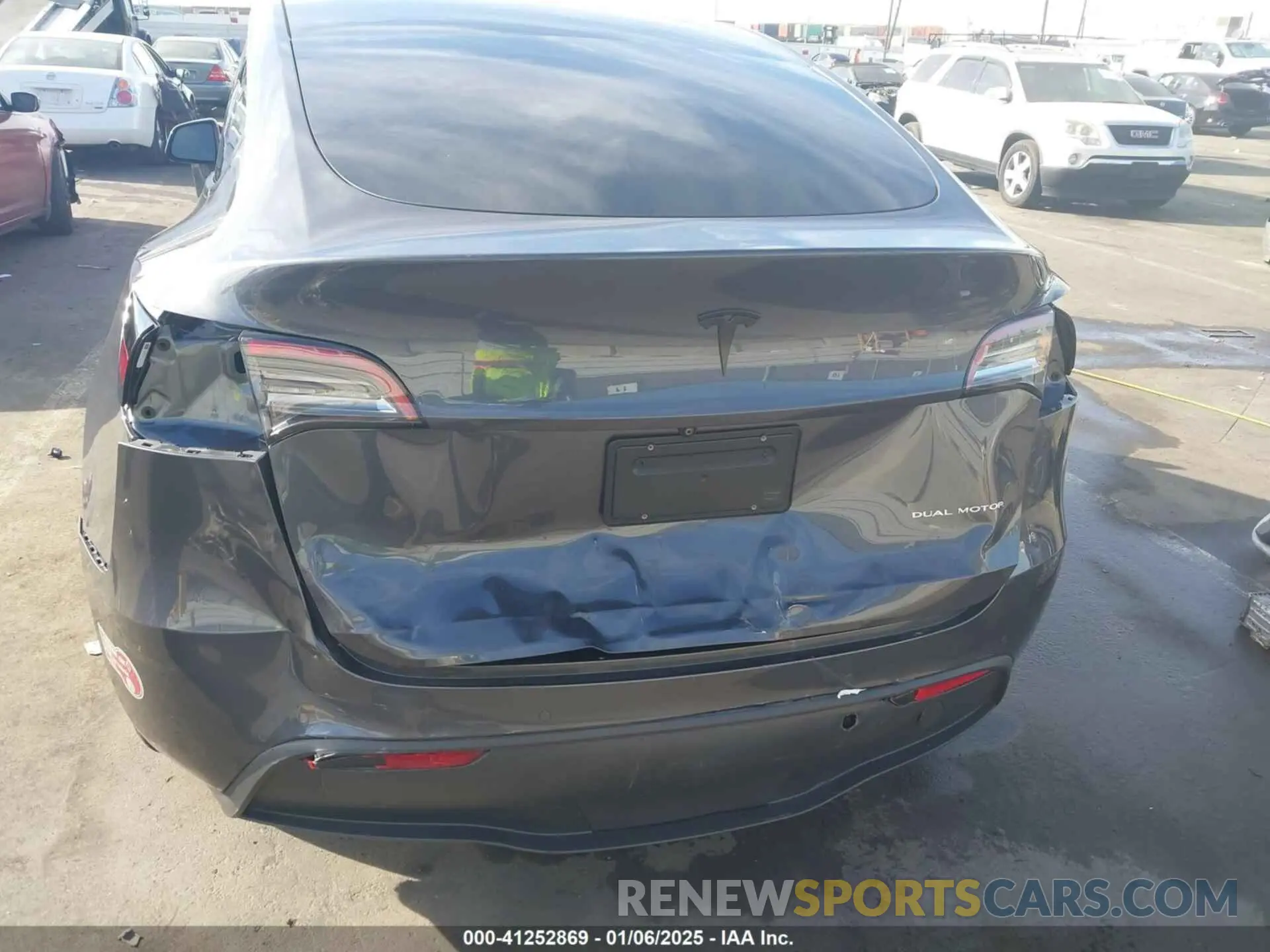 6 Photograph of a damaged car 5YJYGDEE7MF149037 TESLA MODEL Y 2021