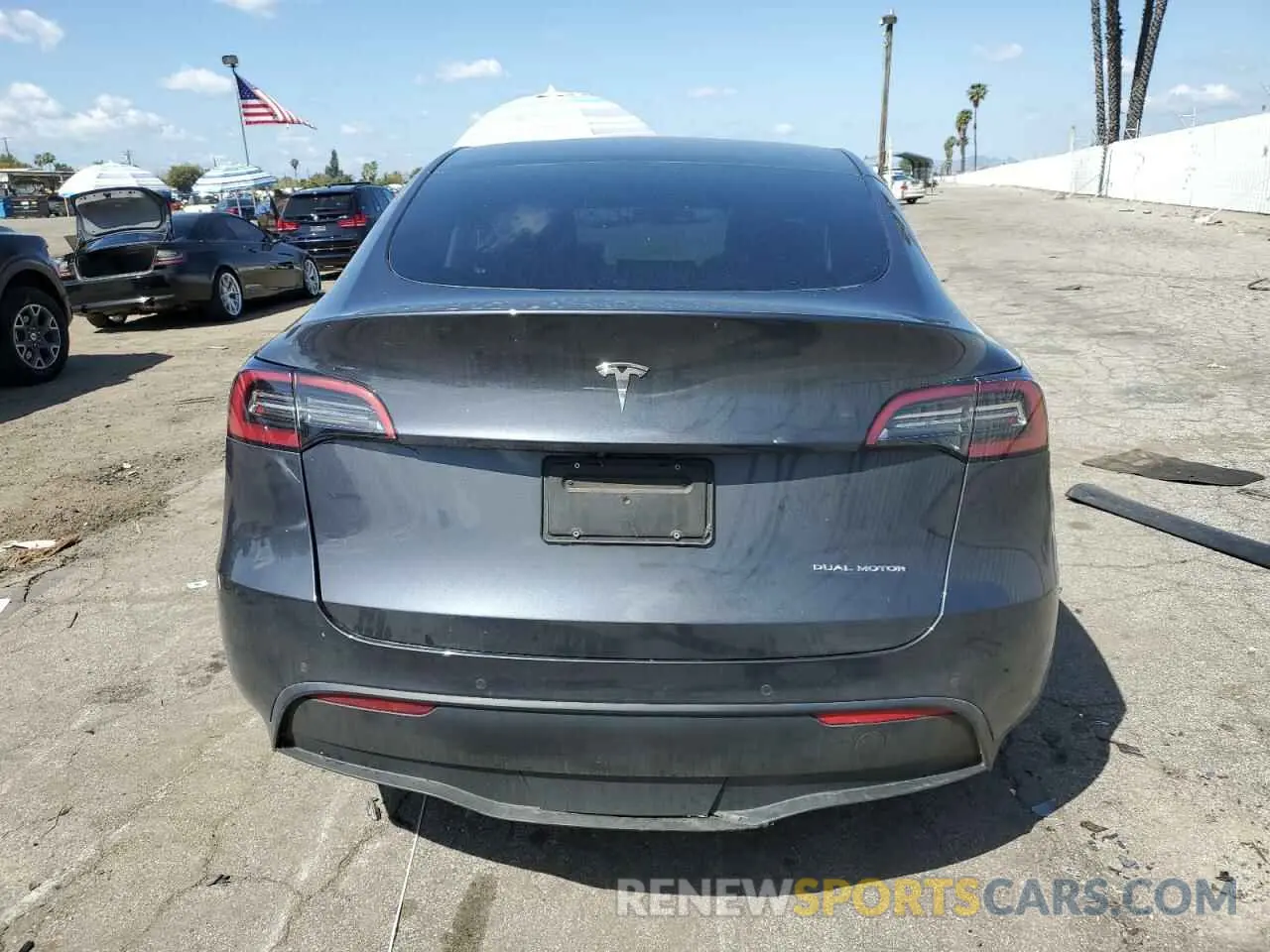 6 Photograph of a damaged car 5YJYGDEE7MF152990 TESLA MODEL Y 2021
