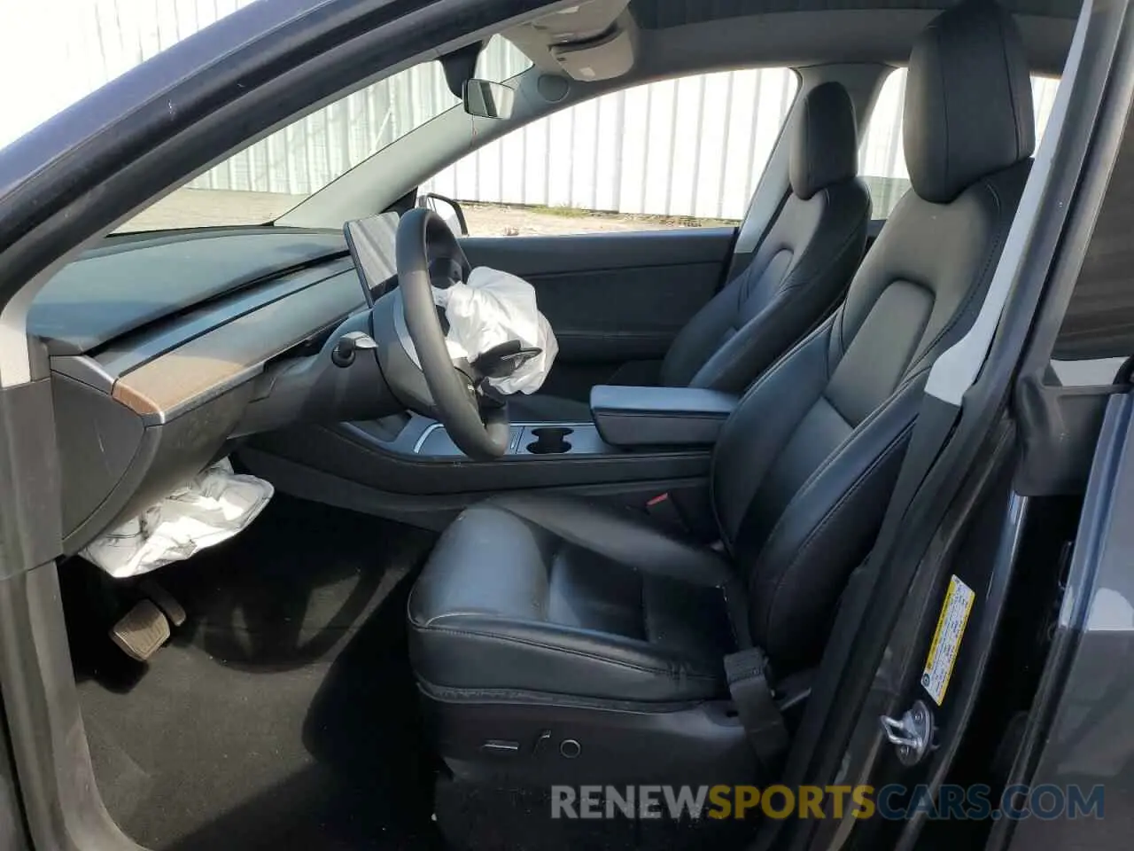 7 Photograph of a damaged car 5YJYGDEE7MF152990 TESLA MODEL Y 2021