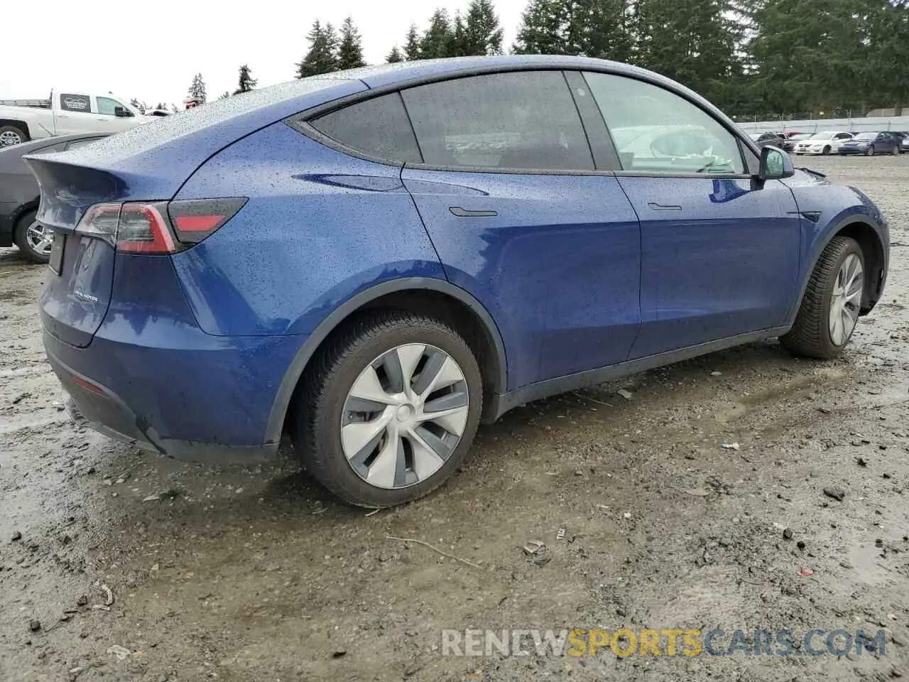 3 Photograph of a damaged car 5YJYGDEE7MF160510 TESLA MODEL Y 2021