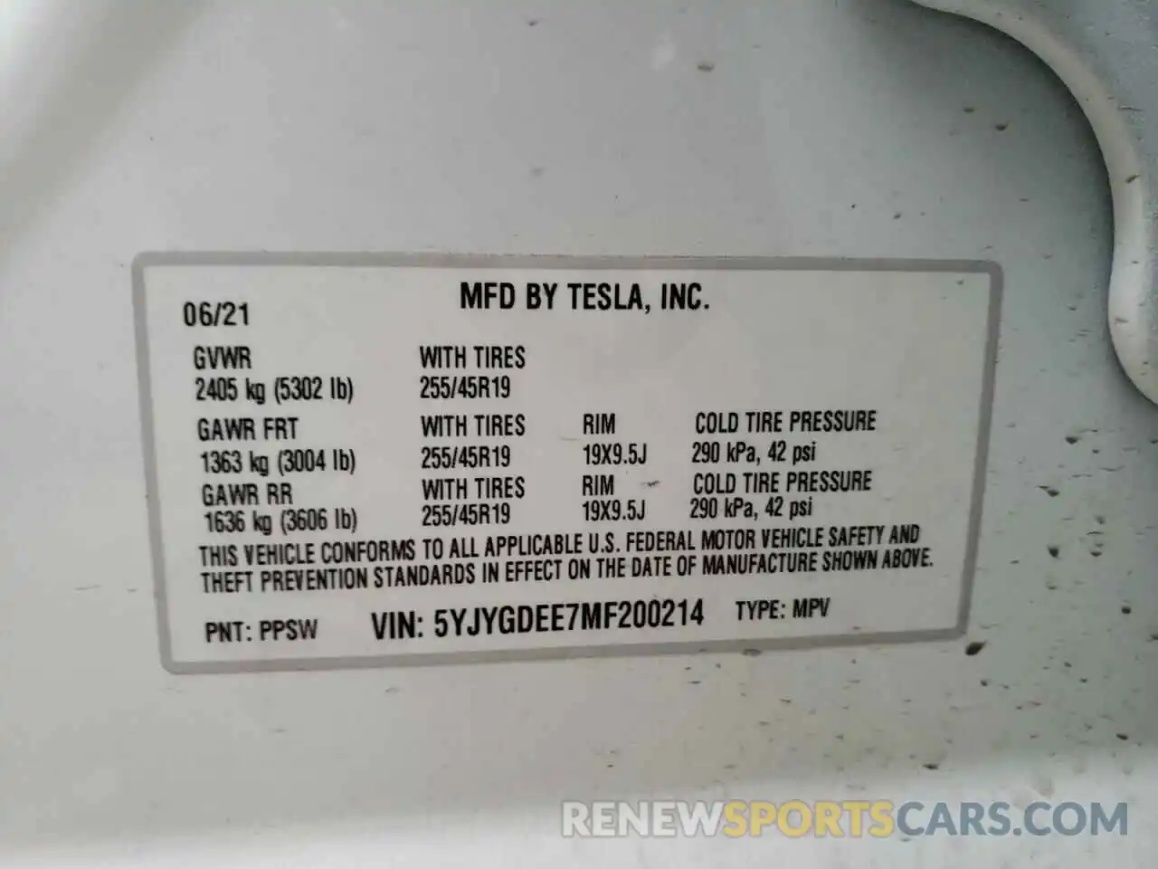 10 Photograph of a damaged car 5YJYGDEE7MF200214 TESLA MODEL Y 2021