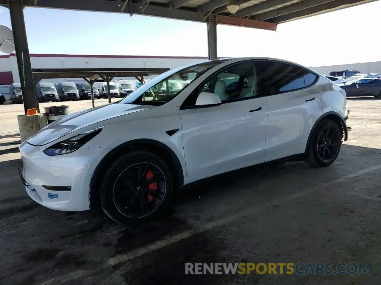 1 Photograph of a damaged car 5YJYGDEE7MF228787 TESLA MODEL Y 2021