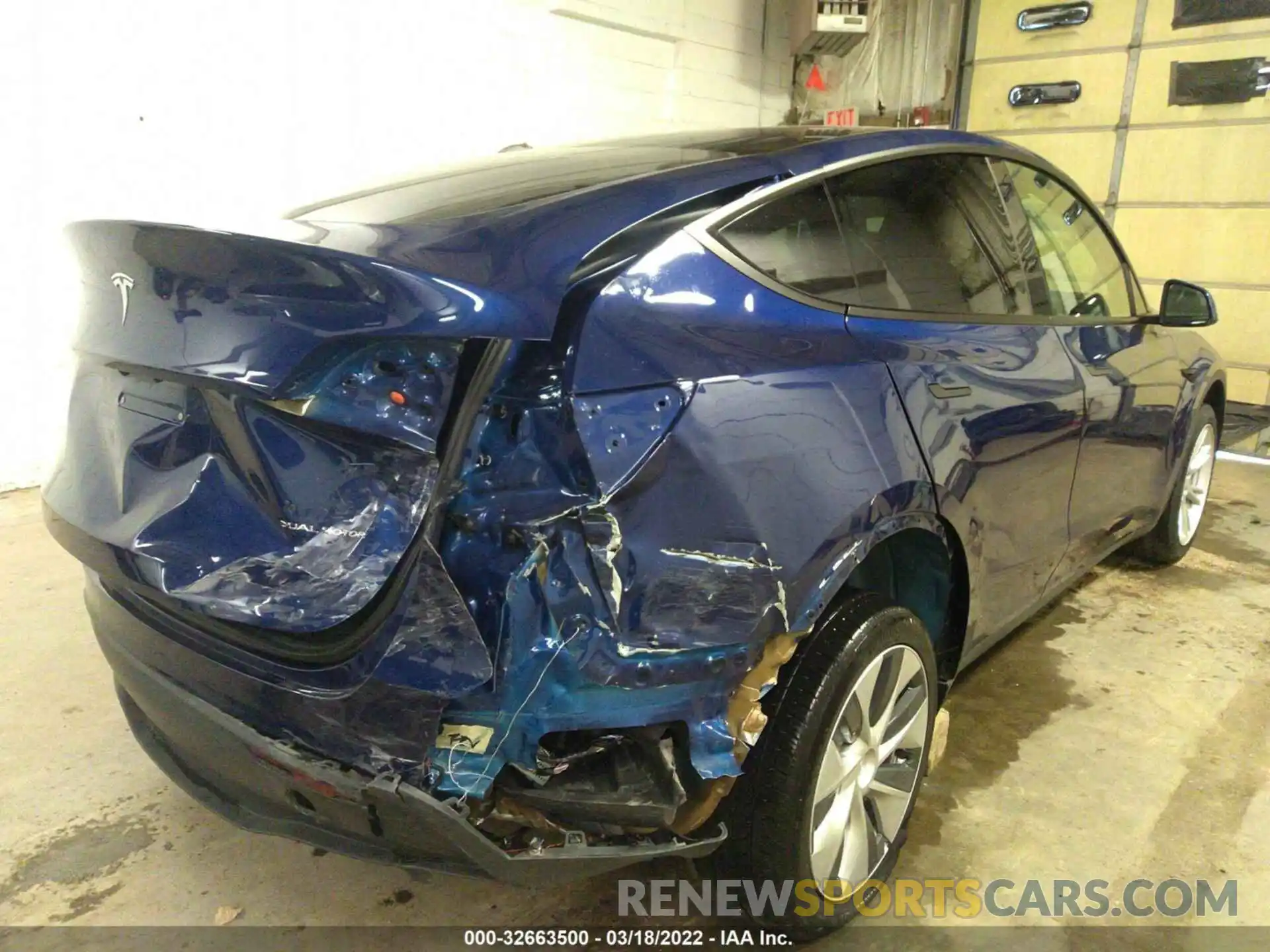 6 Photograph of a damaged car 5YJYGDEE7MF231351 TESLA MODEL Y 2021