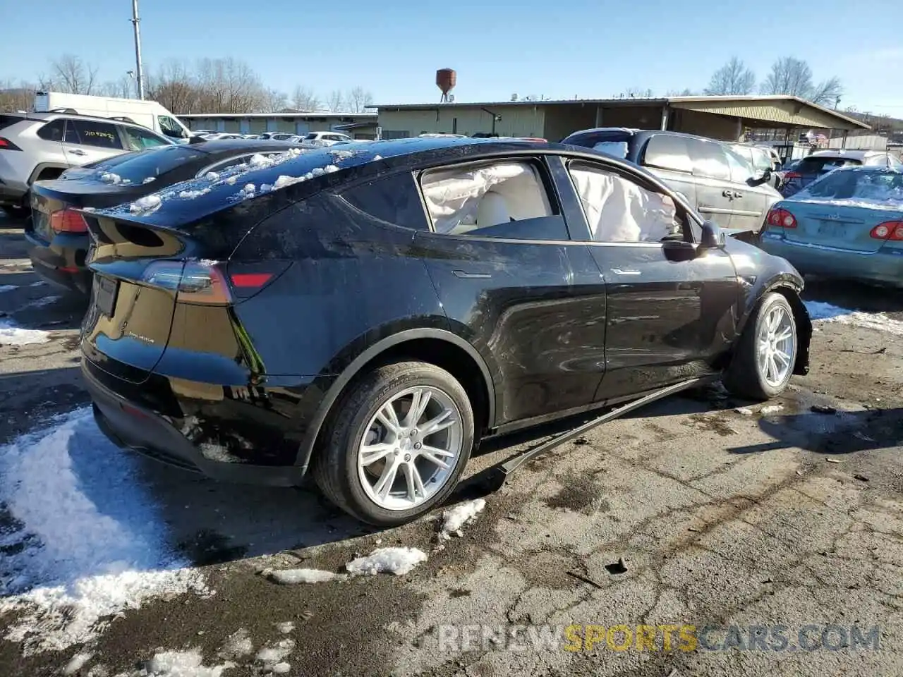 3 Photograph of a damaged car 5YJYGDEE7MF245248 TESLA MODEL Y 2021