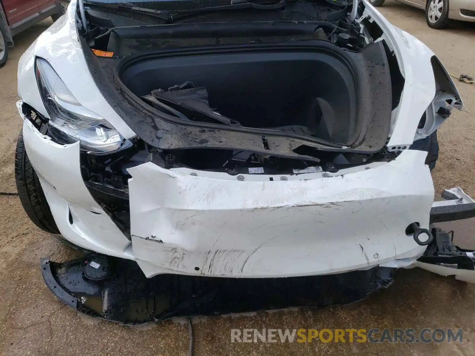 9 Photograph of a damaged car 5YJYGDEE7MF245282 TESLA MODEL Y 2021