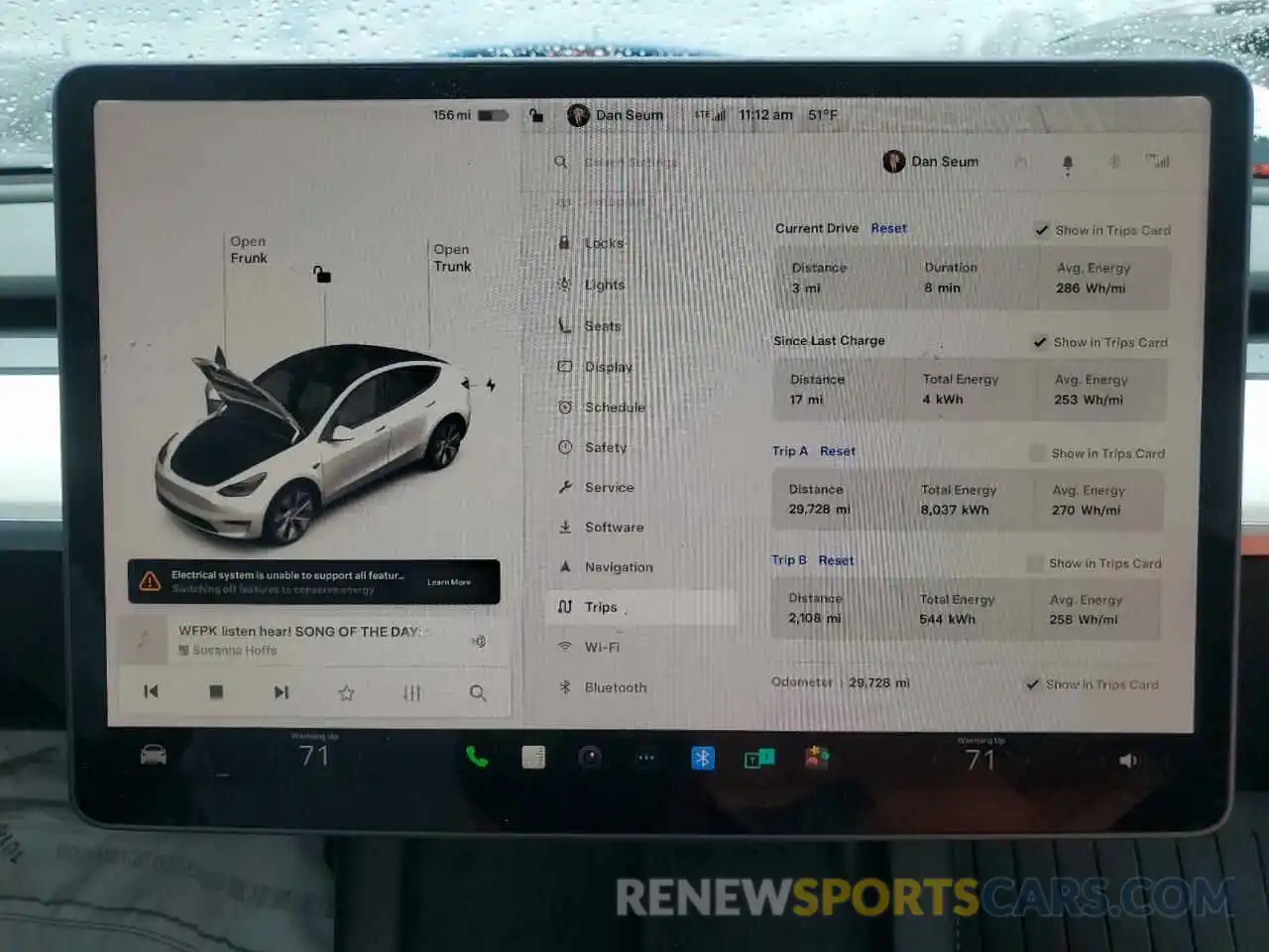 9 Photograph of a damaged car 5YJYGDEE7MF255259 TESLA MODEL Y 2021