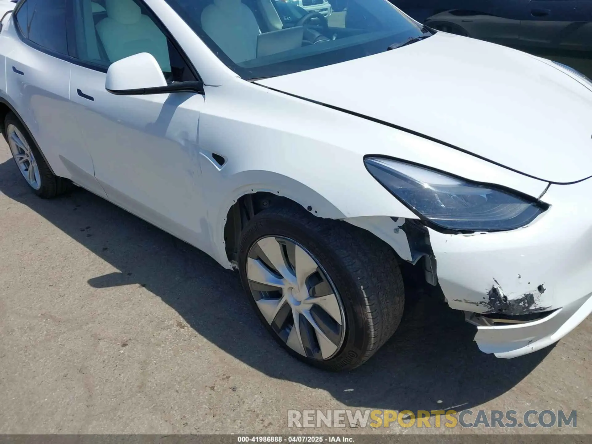 6 Photograph of a damaged car 5YJYGDEE7MF279223 TESLA MODEL Y 2021