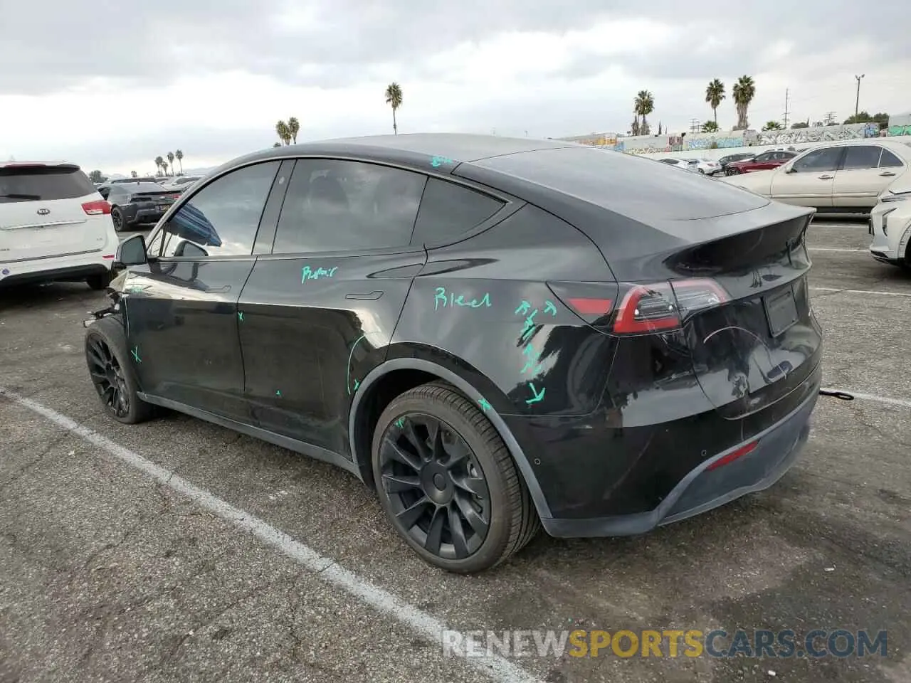 2 Photograph of a damaged car 5YJYGDEE7MF284860 TESLA MODEL Y 2021