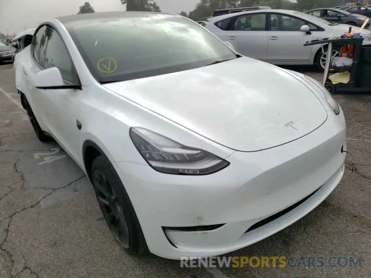 1 Photograph of a damaged car 5YJYGDEE7MF285099 TESLA MODEL Y 2021