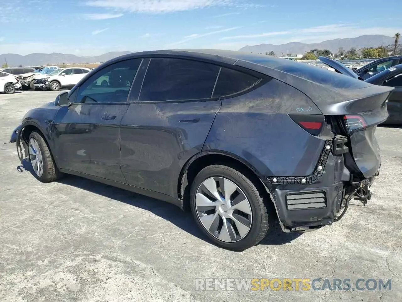 2 Photograph of a damaged car 5YJYGDEE7MF299620 TESLA MODEL Y 2021