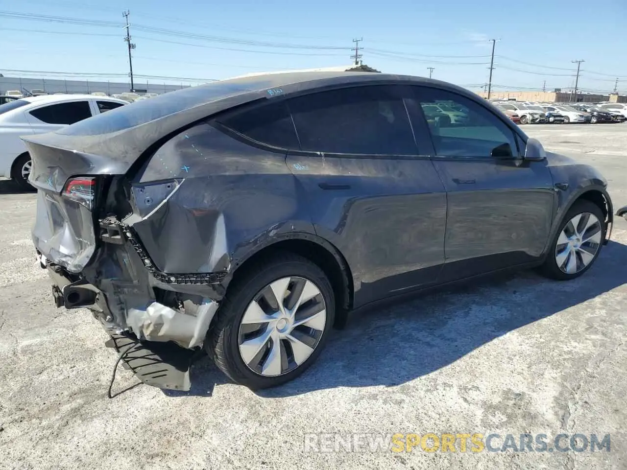 3 Photograph of a damaged car 5YJYGDEE7MF299620 TESLA MODEL Y 2021