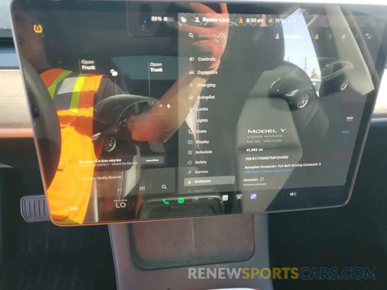 9 Photograph of a damaged car 5YJYGDEE7MF304590 TESLA MODEL Y 2021