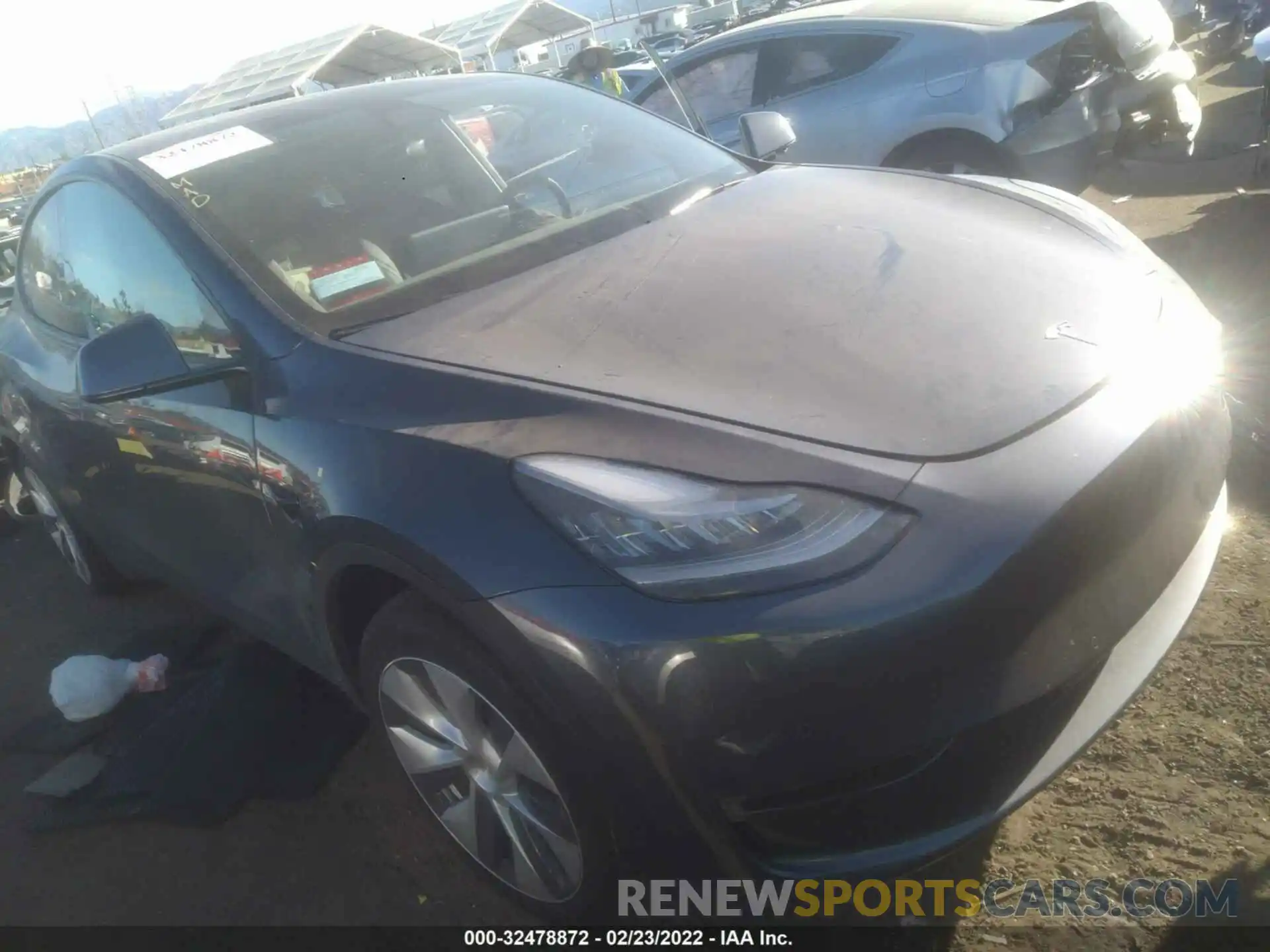 1 Photograph of a damaged car 5YJYGDEE7MF305898 TESLA MODEL Y 2021