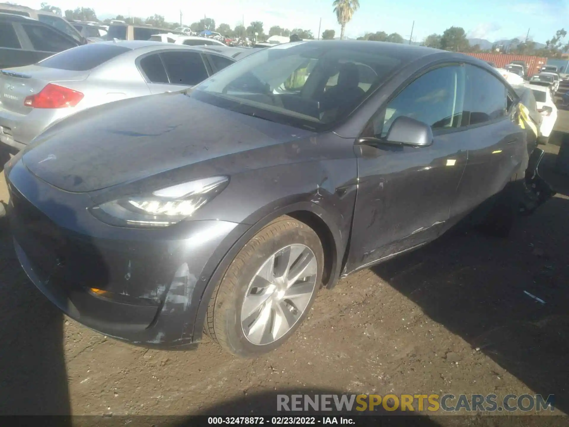 2 Photograph of a damaged car 5YJYGDEE7MF305898 TESLA MODEL Y 2021