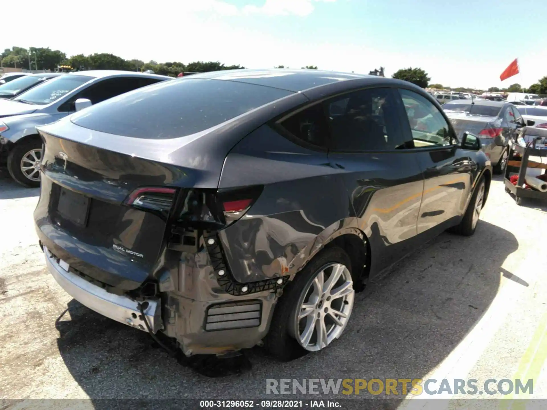 4 Photograph of a damaged car 5YJYGDEE8MF062263 TESLA MODEL Y 2021