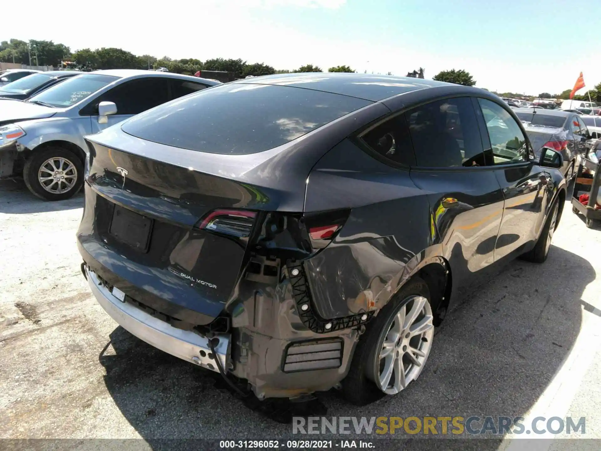 6 Photograph of a damaged car 5YJYGDEE8MF062263 TESLA MODEL Y 2021