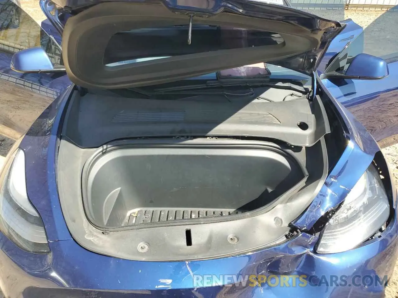 13 Photograph of a damaged car 5YJYGDEE8MF067432 TESLA MODEL Y 2021