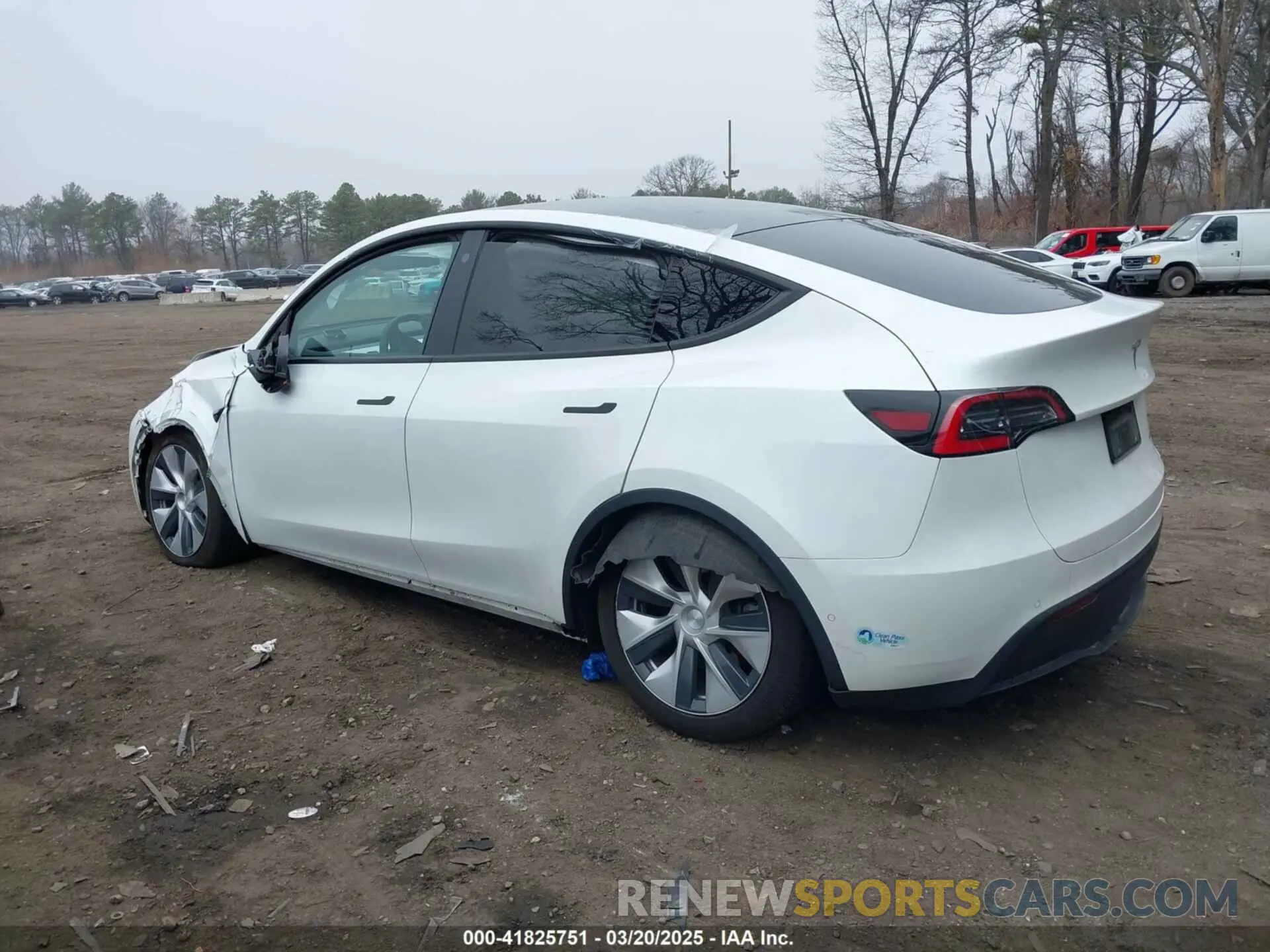 14 Photograph of a damaged car 5YJYGDEE8MF069391 TESLA MODEL Y 2021