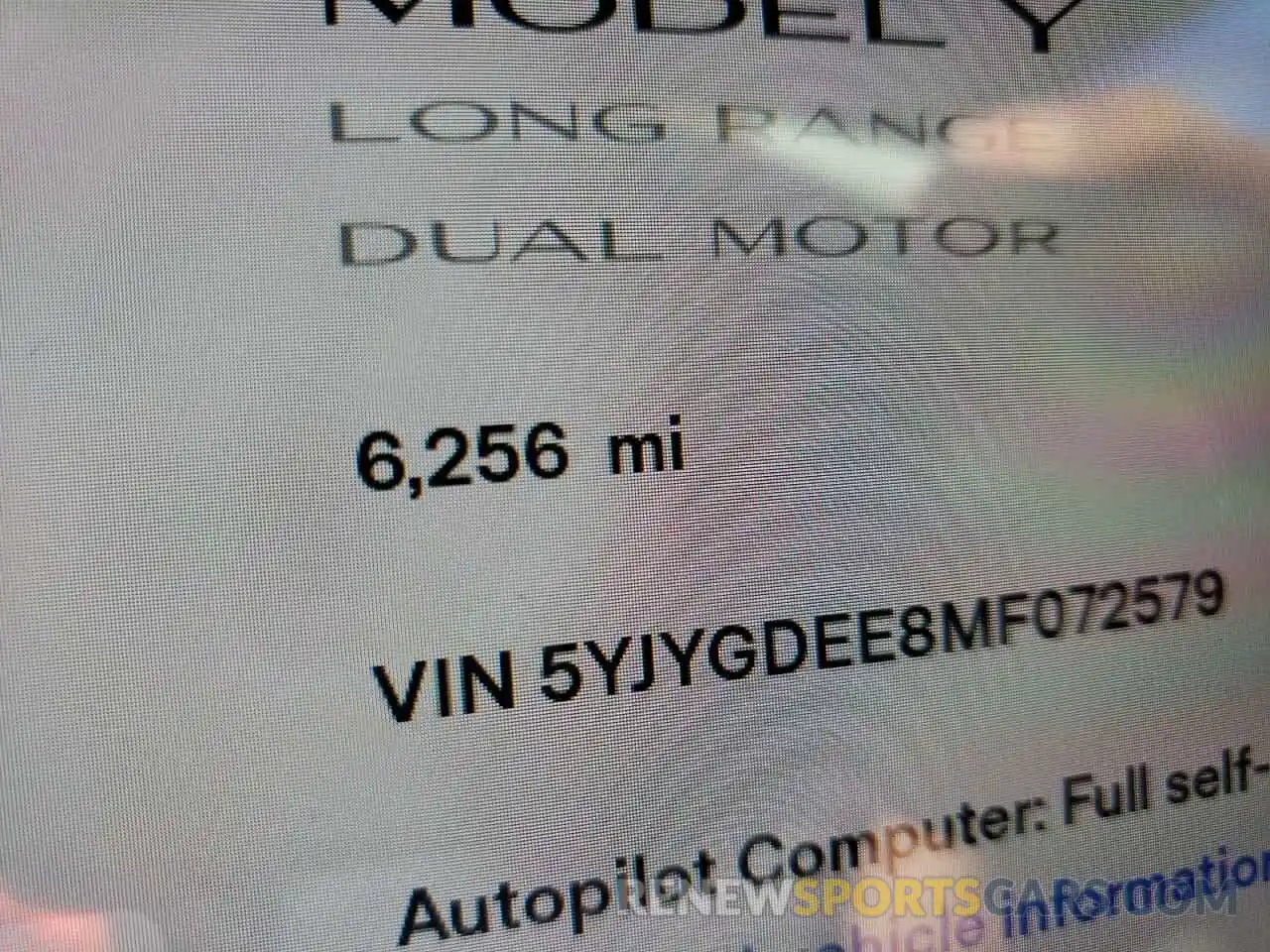 8 Photograph of a damaged car 5YJYGDEE8MF072579 TESLA MODEL Y 2021