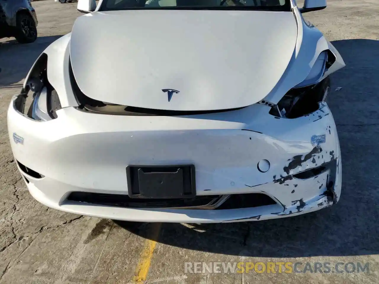 9 Photograph of a damaged car 5YJYGDEE8MF074722 TESLA MODEL Y 2021