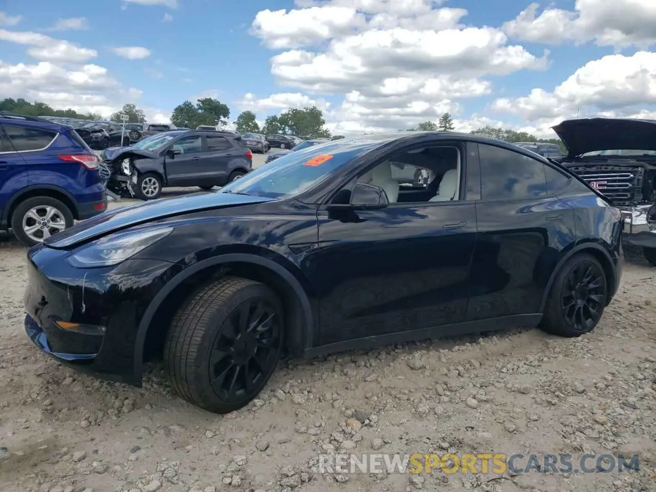 1 Photograph of a damaged car 5YJYGDEE8MF081122 TESLA MODEL Y 2021
