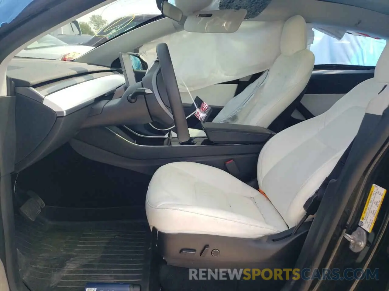 7 Photograph of a damaged car 5YJYGDEE8MF081122 TESLA MODEL Y 2021