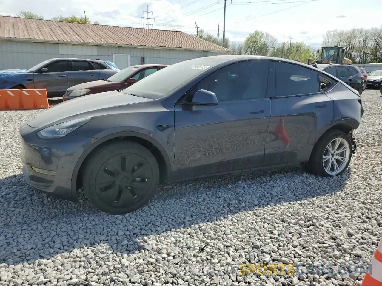 1 Photograph of a damaged car 5YJYGDEE8MF081346 TESLA MODEL Y 2021