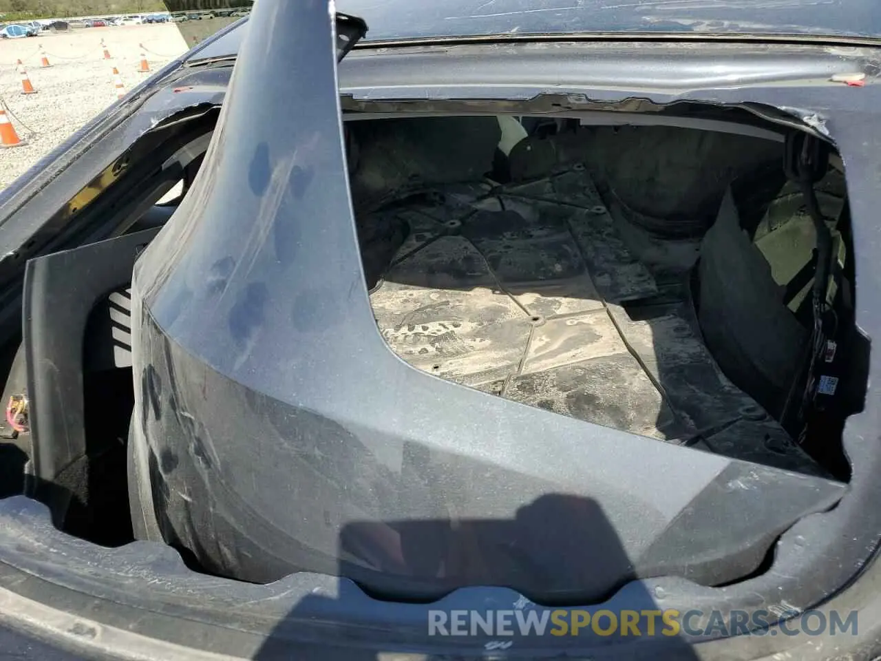 12 Photograph of a damaged car 5YJYGDEE8MF081346 TESLA MODEL Y 2021