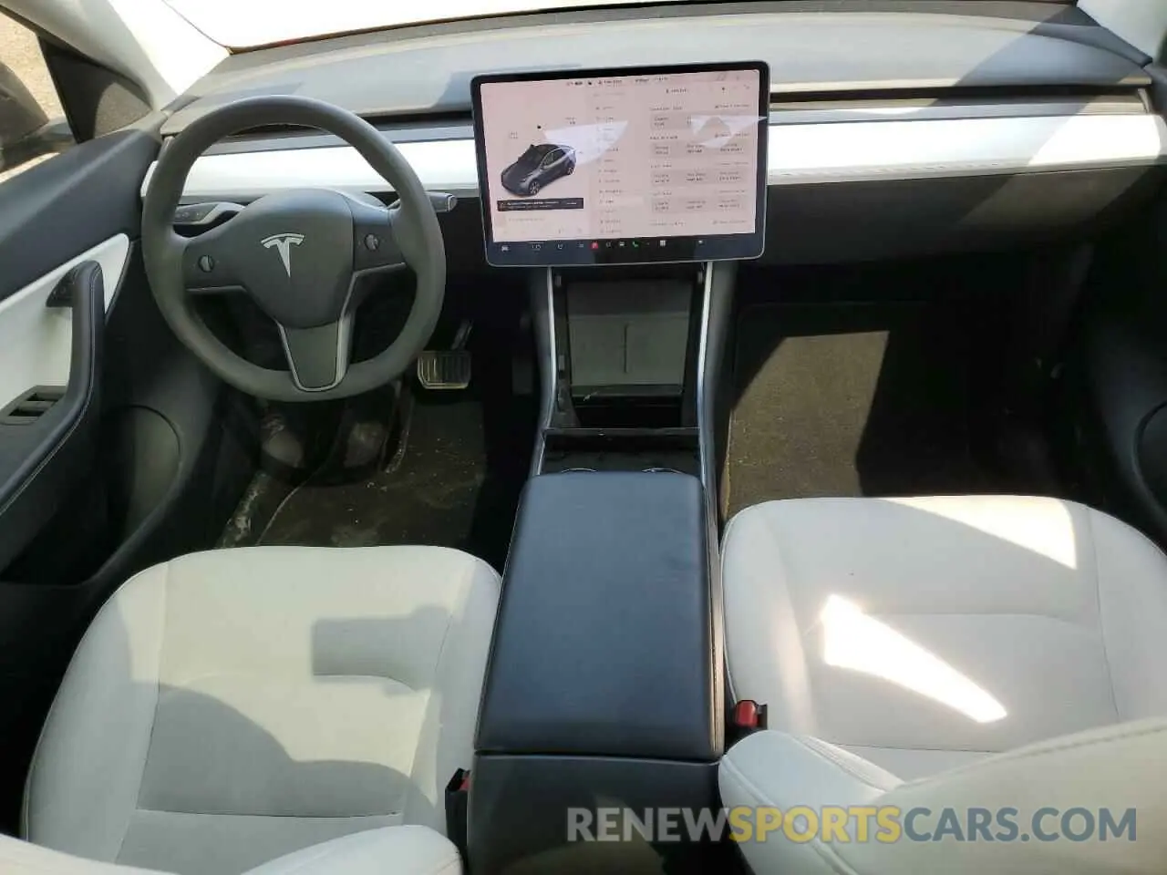 8 Photograph of a damaged car 5YJYGDEE8MF081346 TESLA MODEL Y 2021