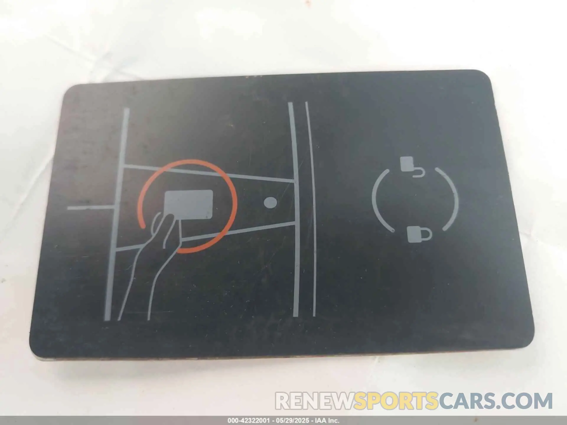 11 Photograph of a damaged car 5YJYGDEE8MF085574 TESLA MODEL Y 2021