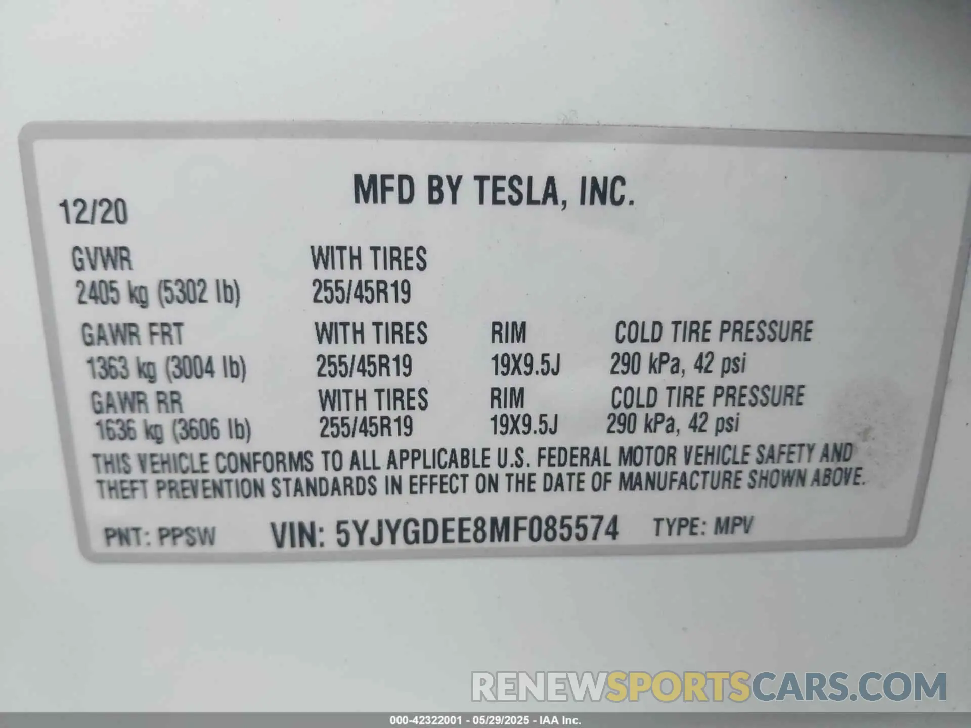 9 Photograph of a damaged car 5YJYGDEE8MF085574 TESLA MODEL Y 2021