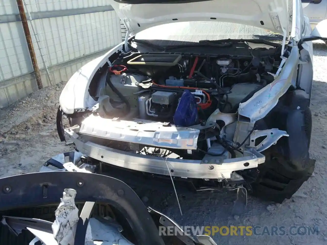 9 Photograph of a damaged car 5YJYGDEE8MF086580 TESLA MODEL Y 2021