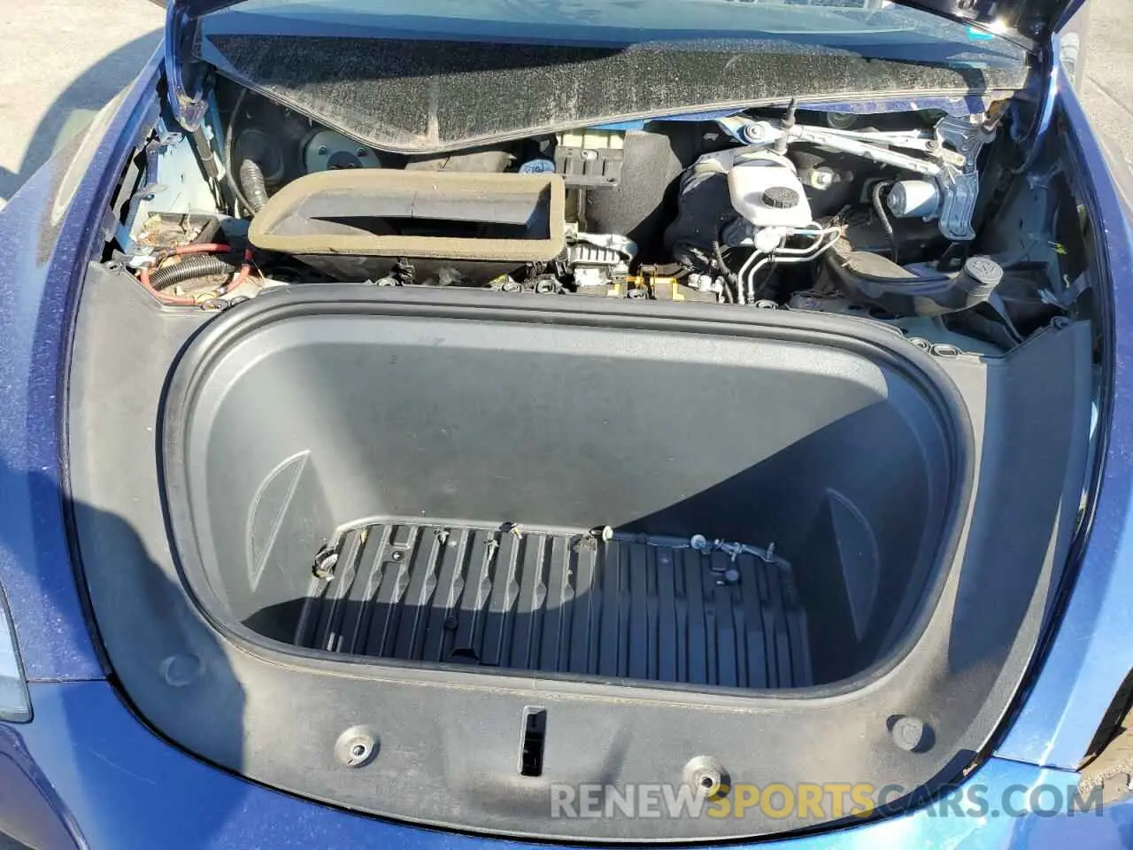 12 Photograph of a damaged car 5YJYGDEE8MF086739 TESLA MODEL Y 2021