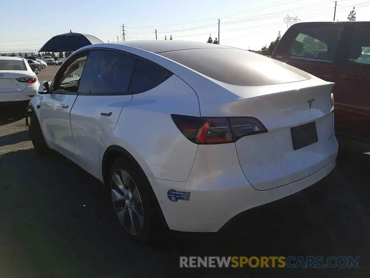 3 Photograph of a damaged car 5YJYGDEE8MF095117 TESLA MODEL Y 2021