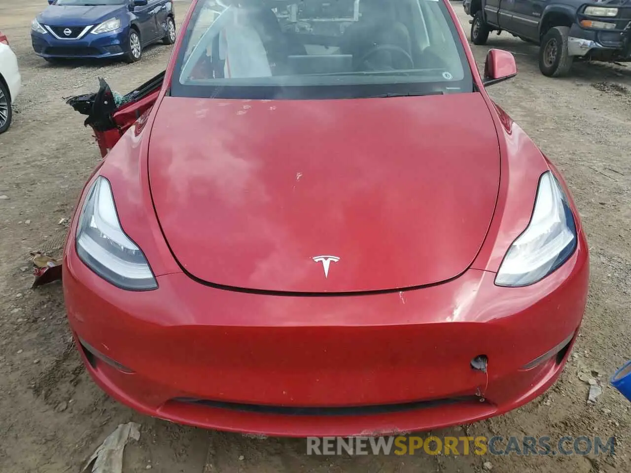 11 Photograph of a damaged car 5YJYGDEE8MF118377 TESLA MODEL Y 2021