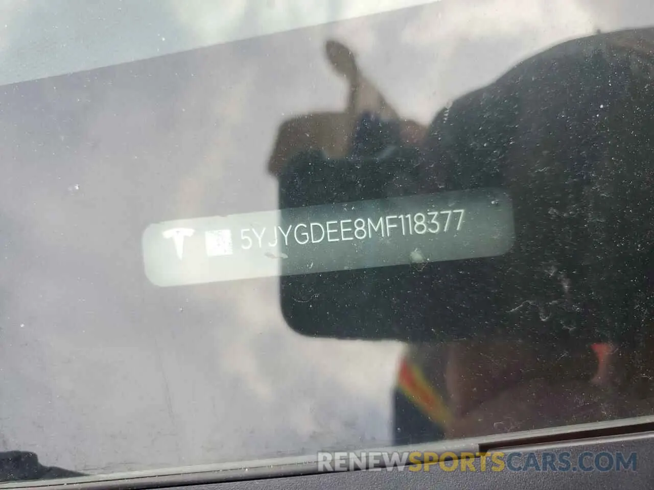 12 Photograph of a damaged car 5YJYGDEE8MF118377 TESLA MODEL Y 2021