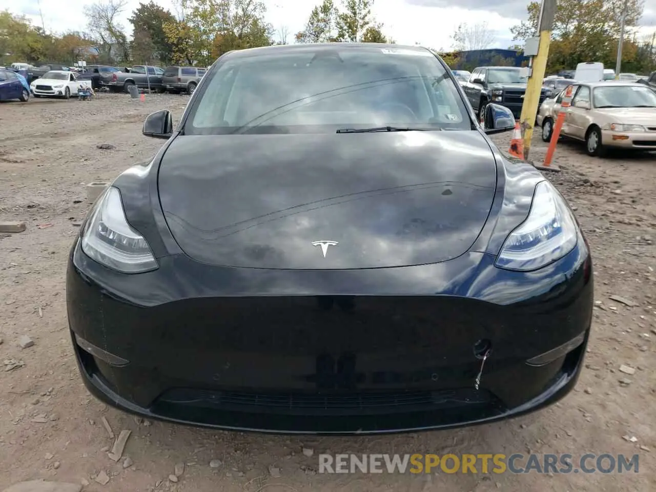 5 Photograph of a damaged car 5YJYGDEE8MF119805 TESLA MODEL Y 2021