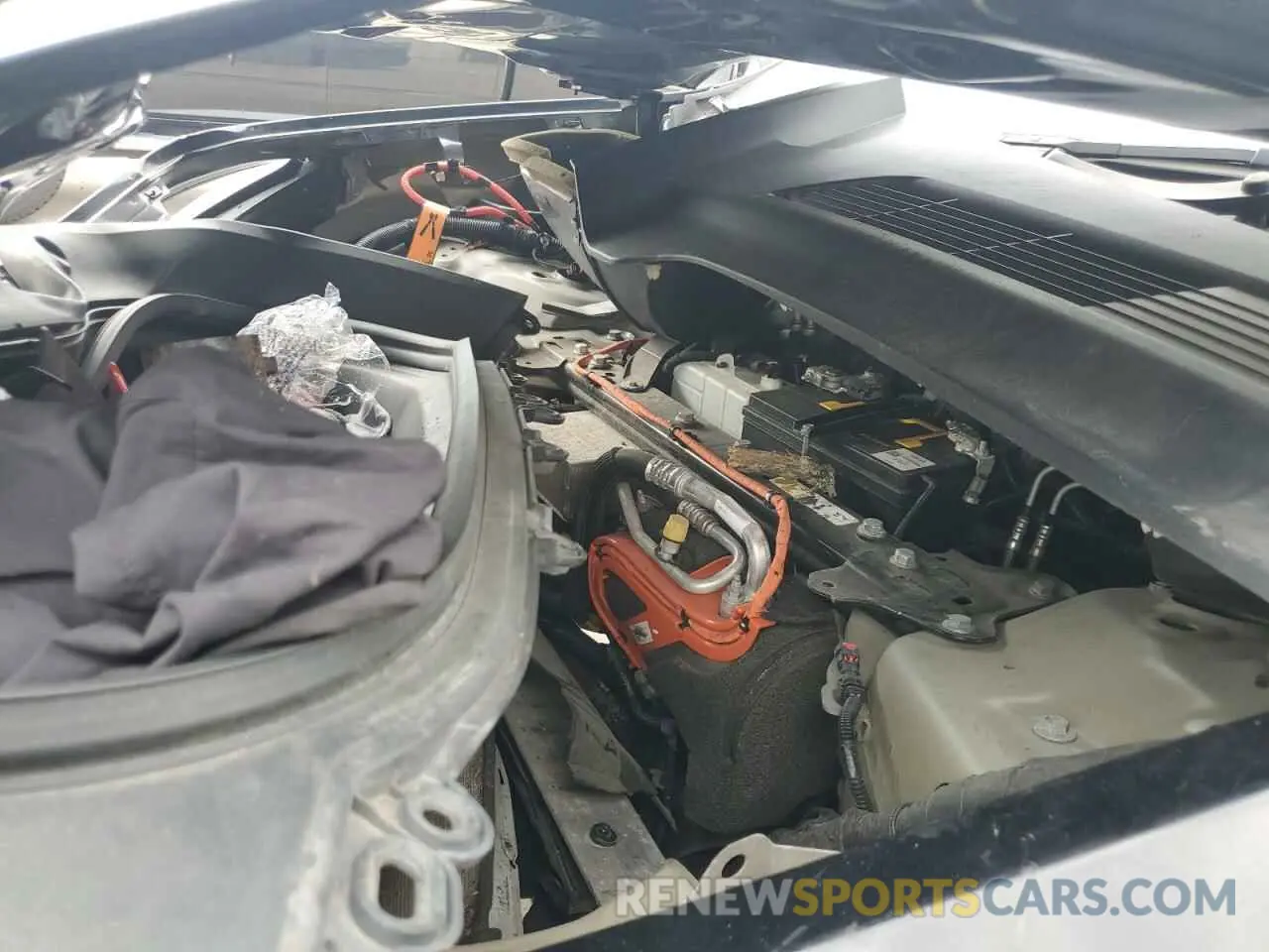 11 Photograph of a damaged car 5YJYGDEE8MF120291 TESLA MODEL Y 2021
