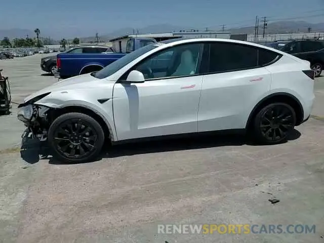 14 Photograph of a damaged car 5YJYGDEE8MF121053 TESLA MODEL Y 2021