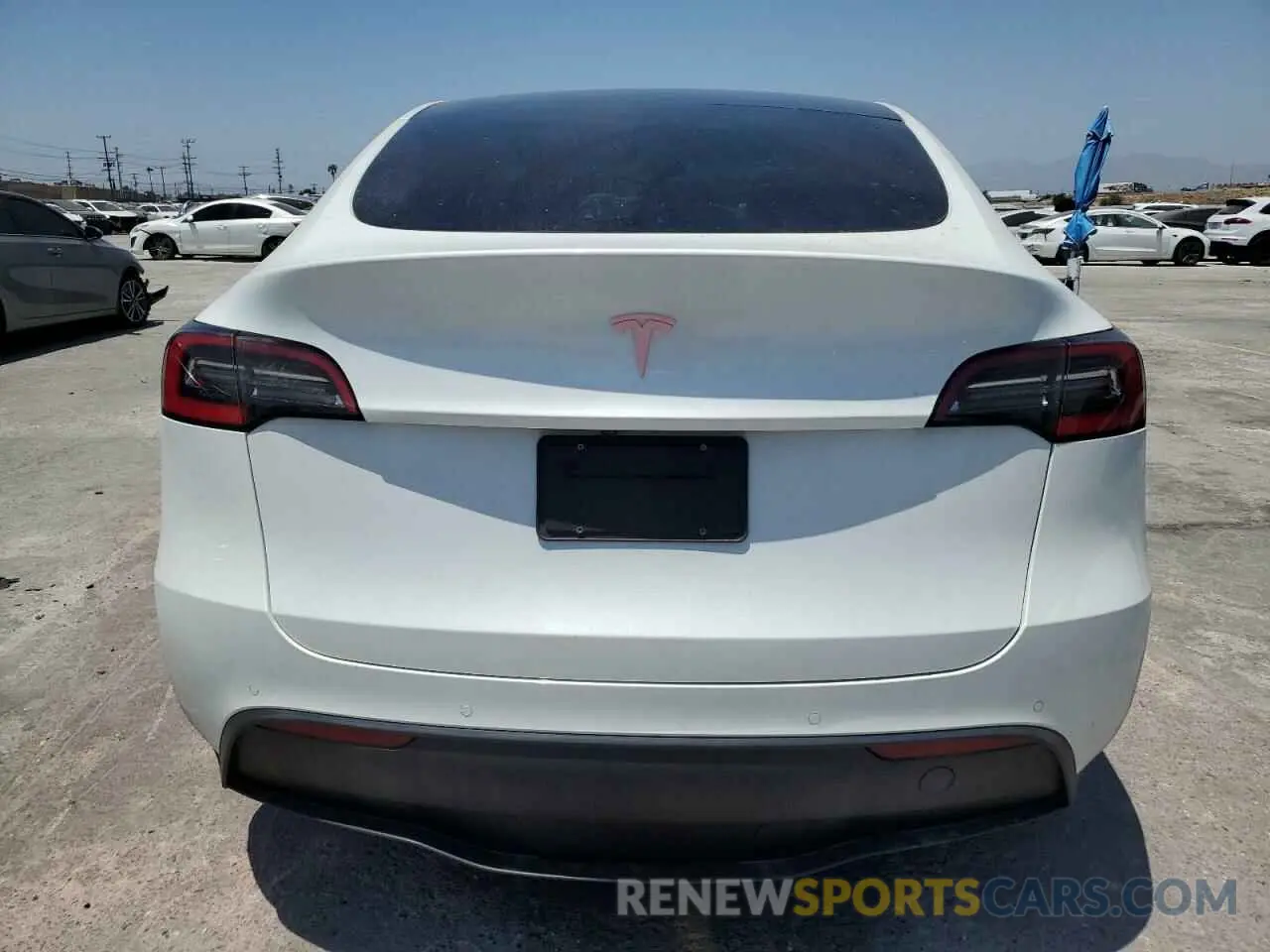 6 Photograph of a damaged car 5YJYGDEE8MF121053 TESLA MODEL Y 2021
