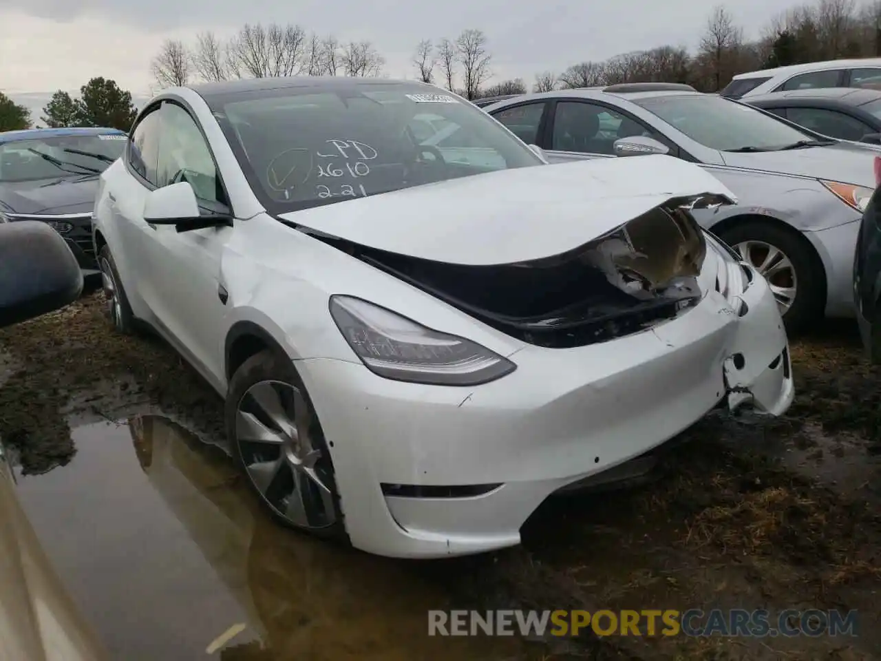 1 Photograph of a damaged car 5YJYGDEE8MF124938 TESLA MODEL Y 2021